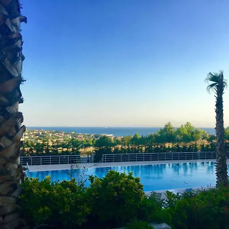 Apartment Gurpinar Grand Luxe Beach + Wifi + Parking Prive Istanbul